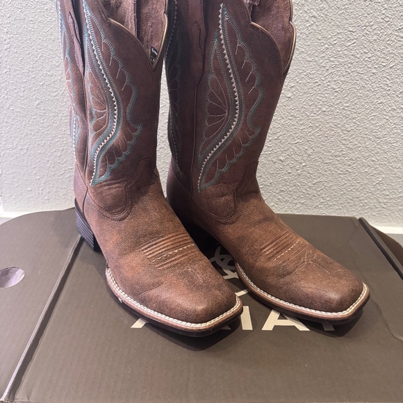 Ariat PrimeTime Women’s Square-Toe Boot Size 9.5 - Picture 7 of 7